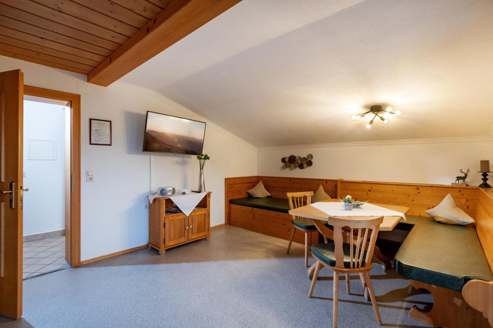 Ferienwohnung Haus Schroll Ried im Zillertal Exterior foto