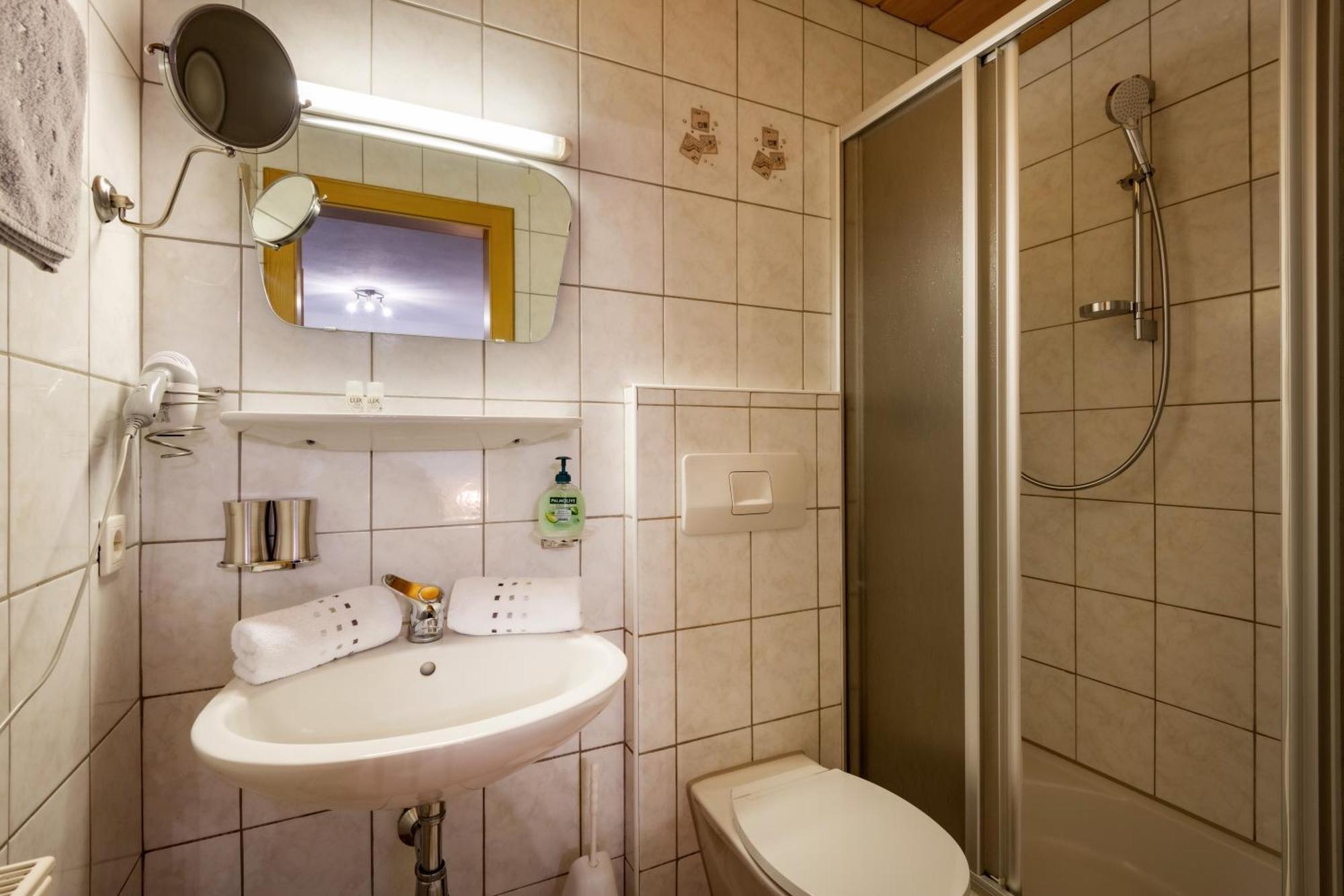 Ferienwohnung Haus Schroll Ried im Zillertal Exterior foto