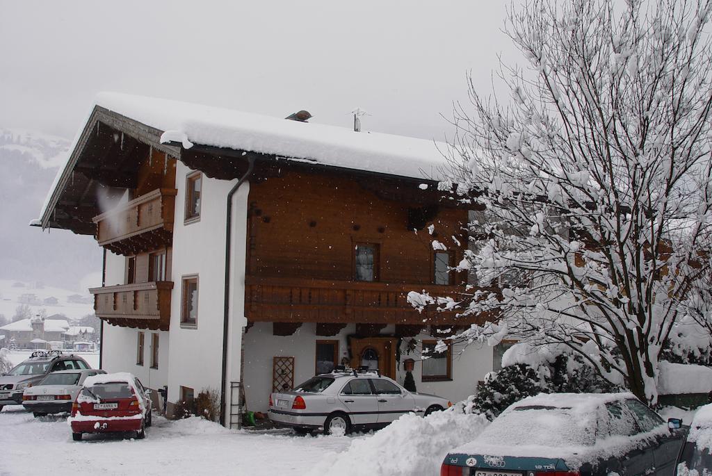 Ferienwohnung Haus Schroll Ried im Zillertal Exterior foto