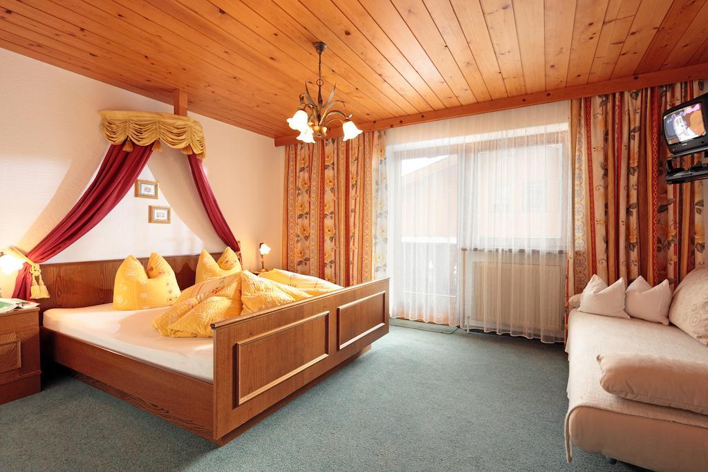 Ferienwohnung Haus Schroll Ried im Zillertal Zimmer foto