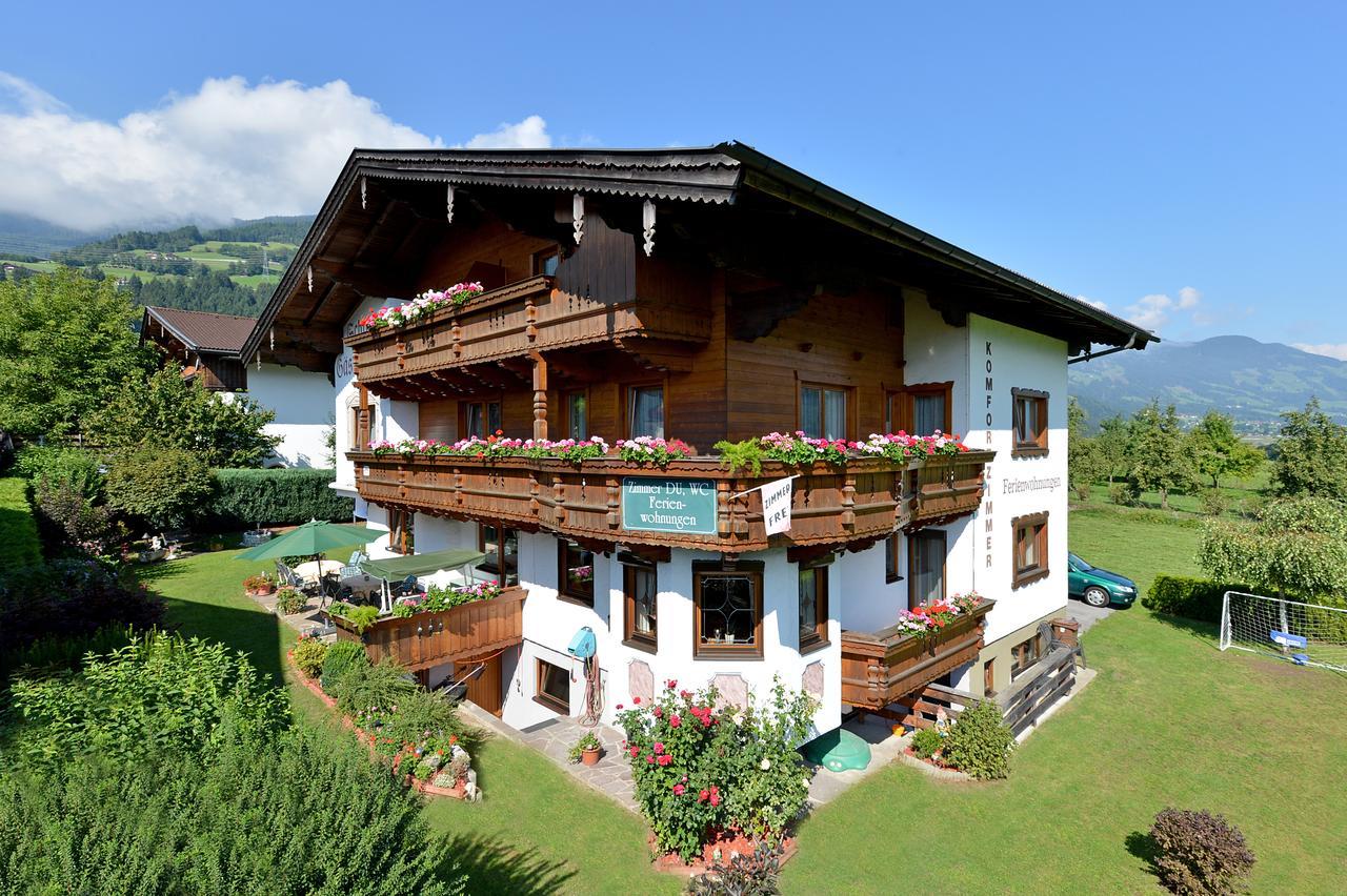 Ferienwohnung Haus Schroll Ried im Zillertal Exterior foto